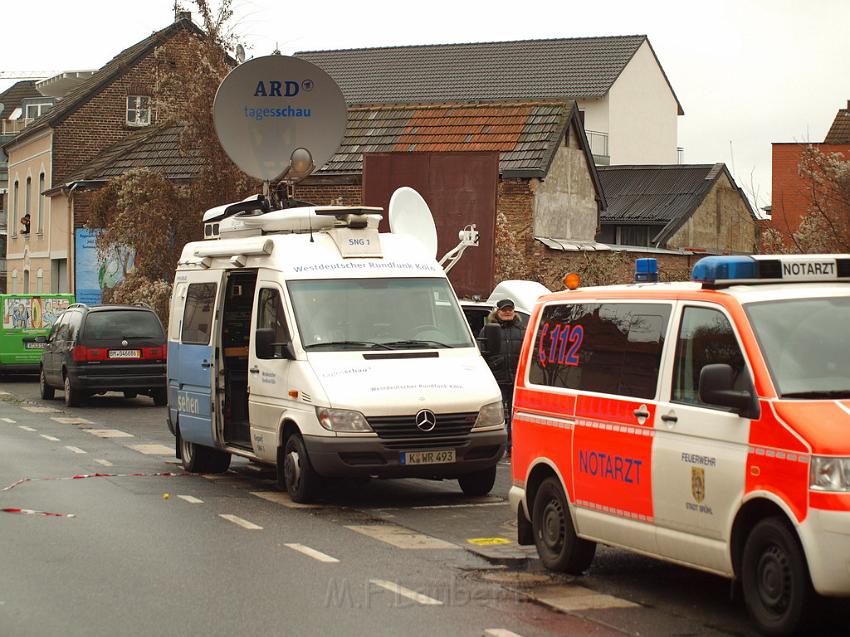 Hausexplosion Bruehl bei Koeln Pingsdorferstr P438.JPG